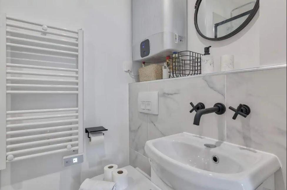 Appartement Cosy Proche Arc Triomphe - 2P Paris Exterior photo